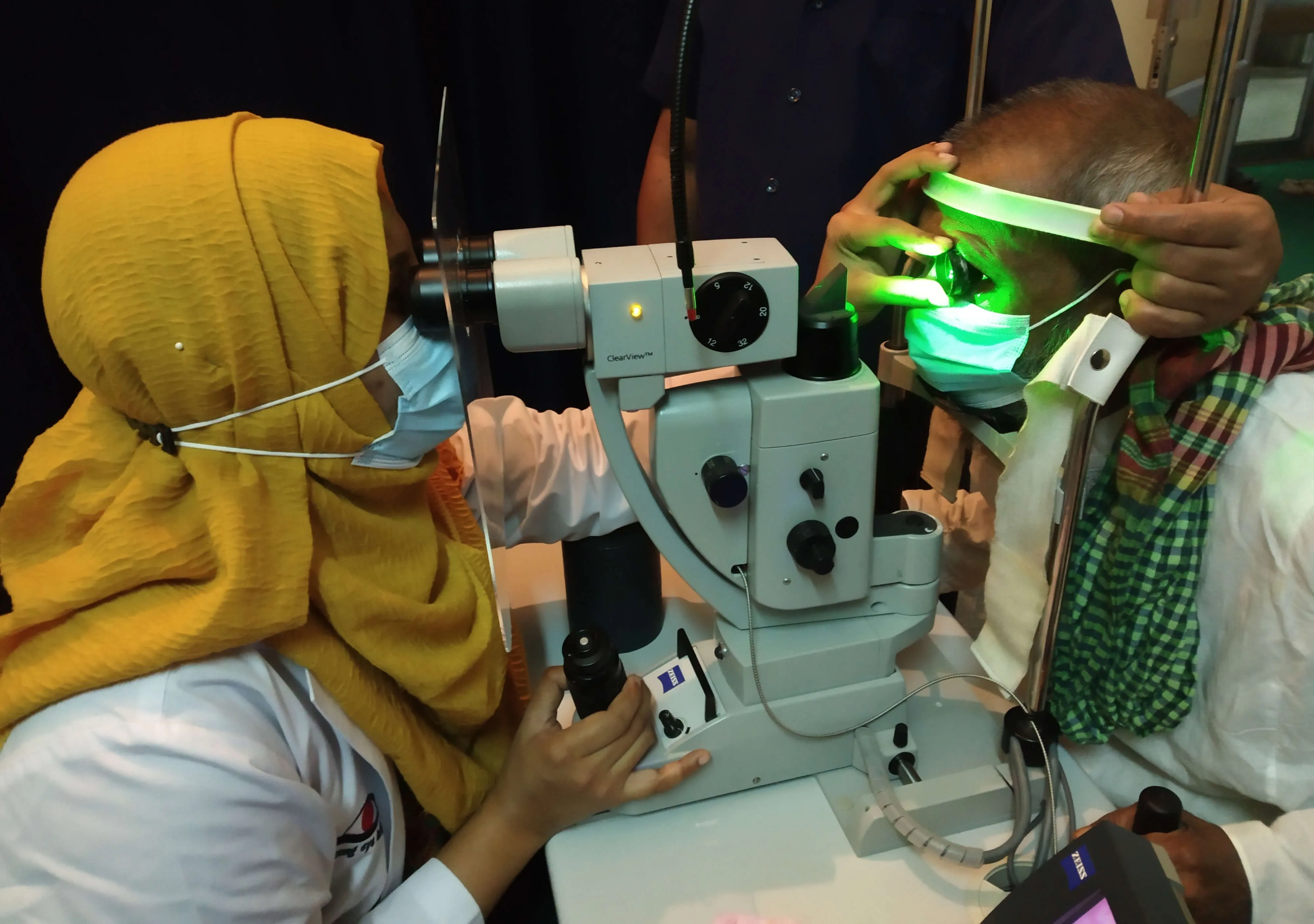 Modern glaucoma clinic equipped with advanced diagnostic tools.